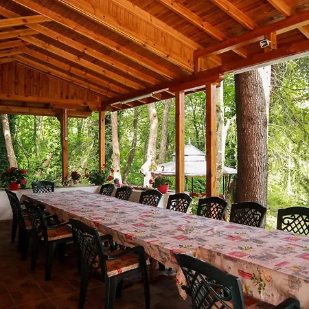 In Petrich 3* Kamena