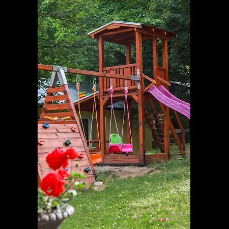 Gasthuis In Petrich 3*